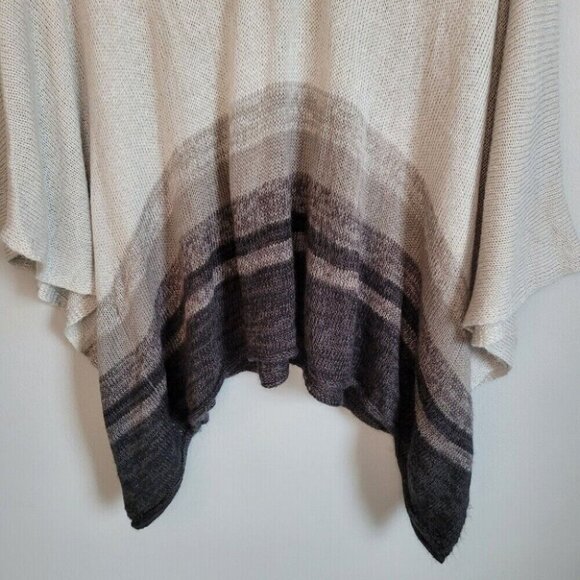 💘Sonoma Gray/Black Stripe Lightweight Poncho Women's Size S-M - Picture 9 of 12